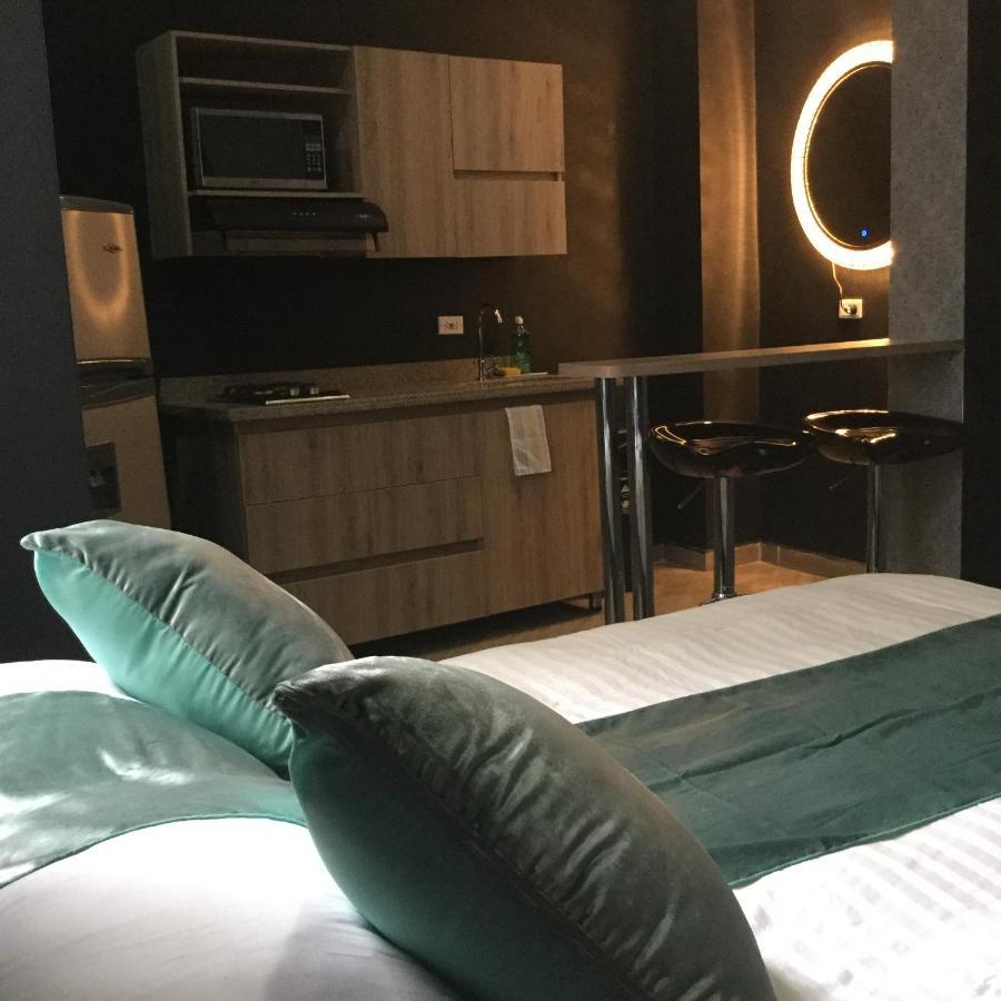 Apartahotel Avanti Medellín Extérieur photo