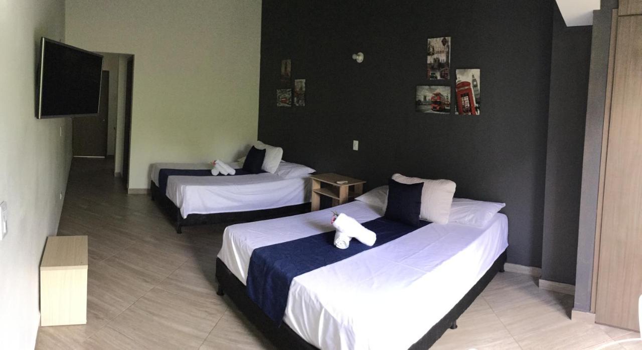 Apartahotel Avanti Medellín Extérieur photo
